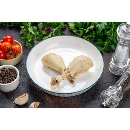 Отварная куриная голень б/л